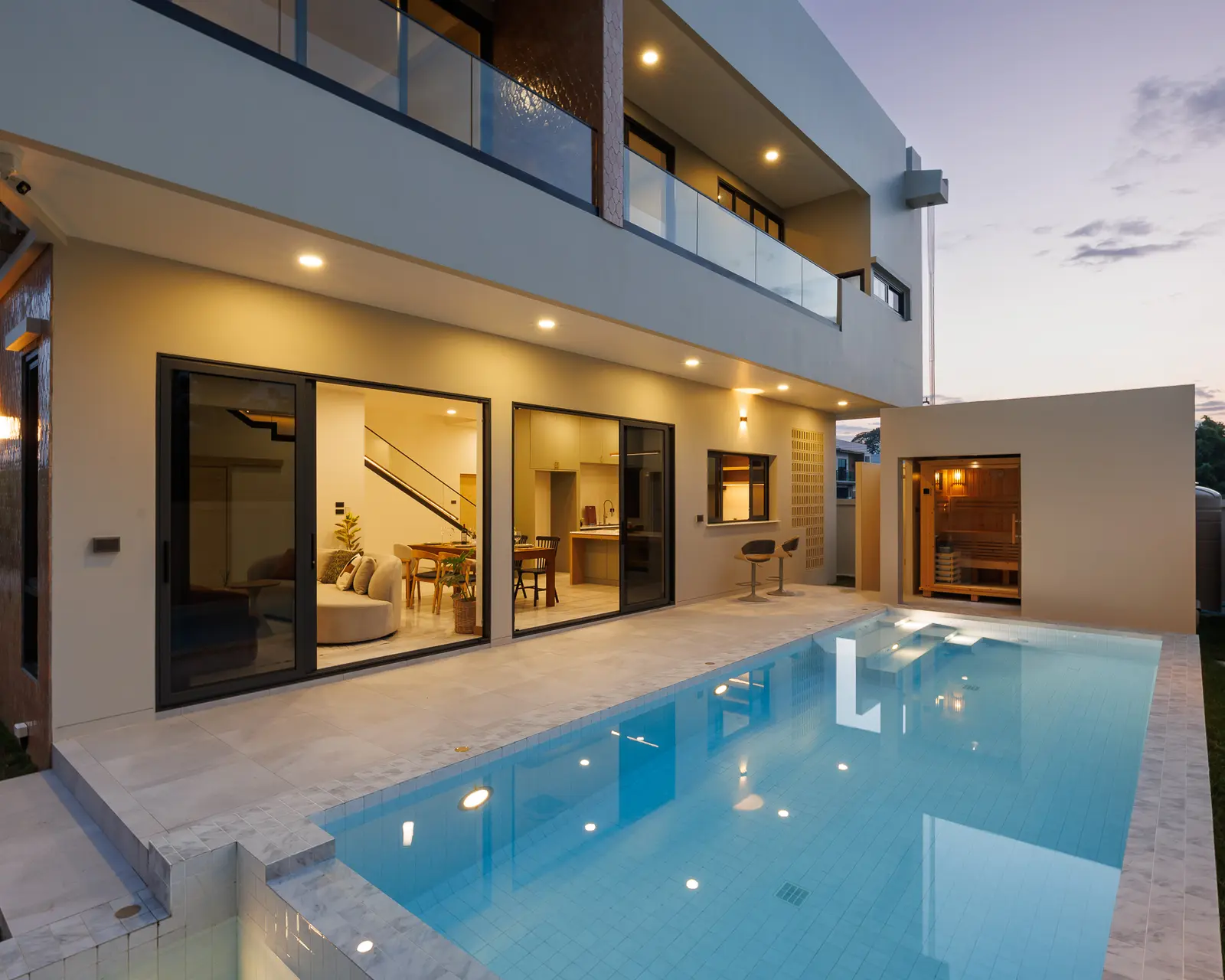 Villa Alive show villa with a private mineral pool, sauna and green courtyard